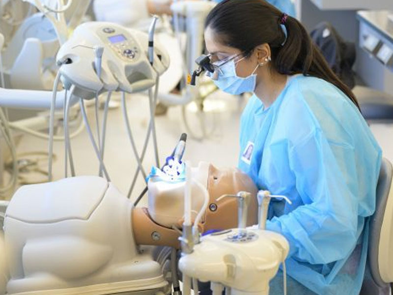 کارنامه و حداقل درصد های قبولی دندانپزشکی دانشگاه آزاد و پردیس خودگردان